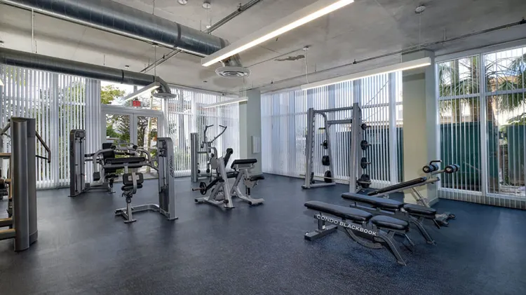 Hollywood East Apartments image #10