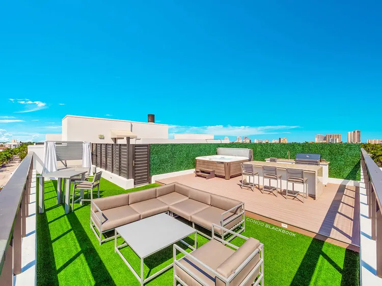 Aqualuna Las Olas image #11