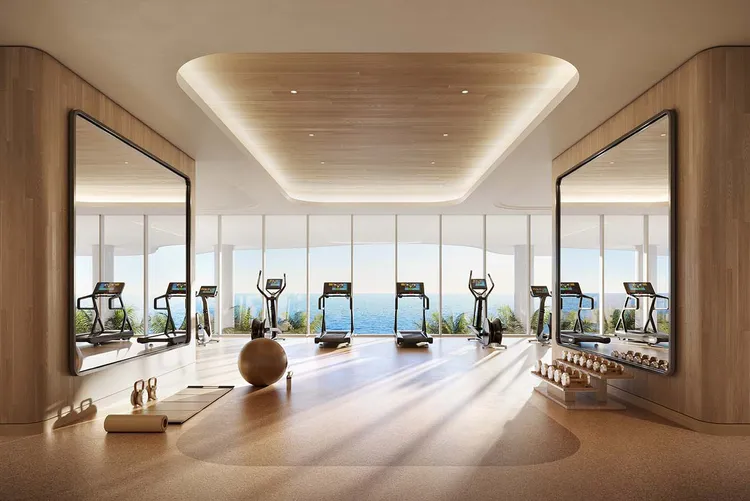 Ocean Terrace image #9