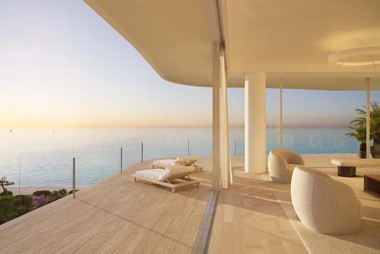 Ocean Terrace image #16