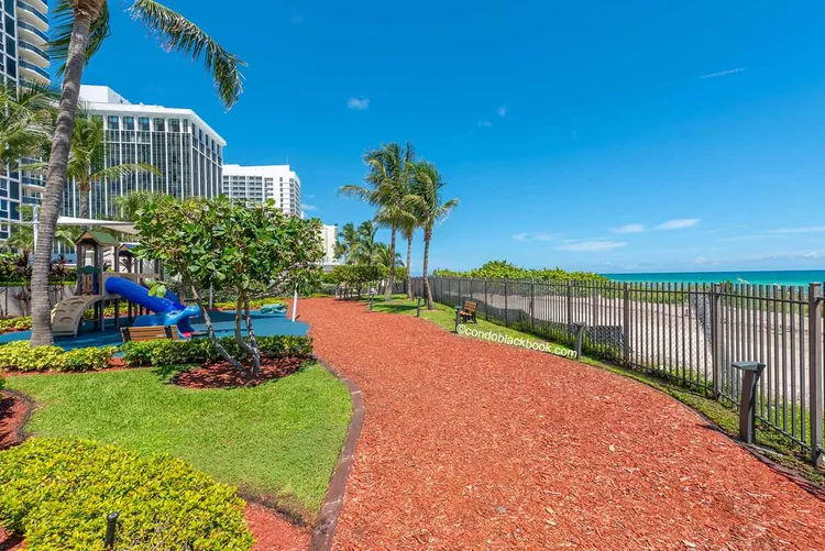 Green Diamond image #11