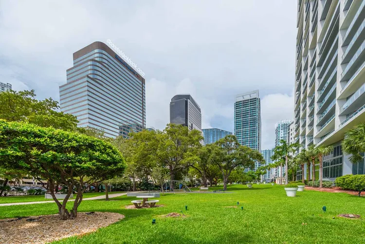 Icon Brickell III (W Miami) image #6