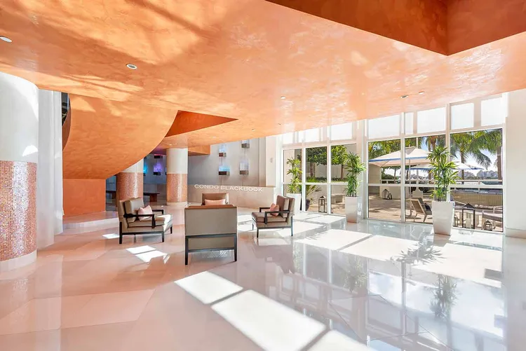 Murano Grande image #6