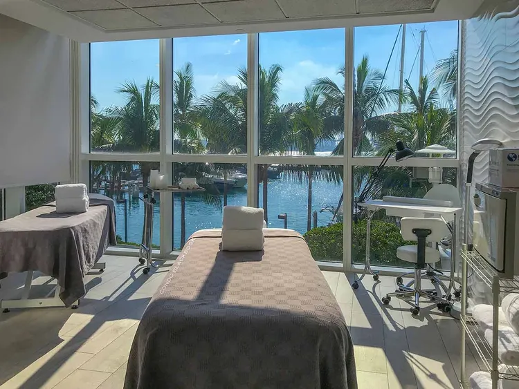 Murano Grande image #10