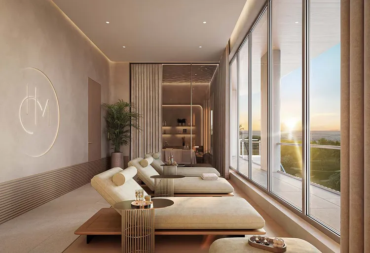 The Hollywood Moon image #8