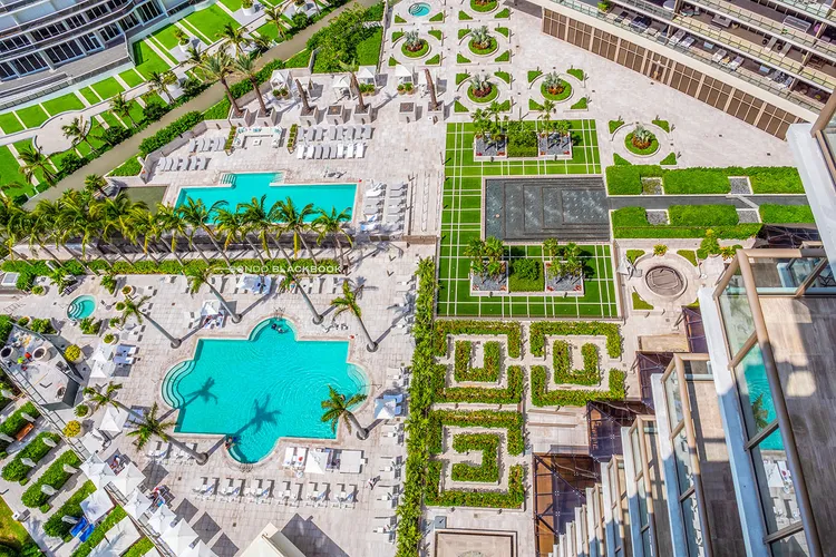 St. Regis Bal Harbour Center image #5