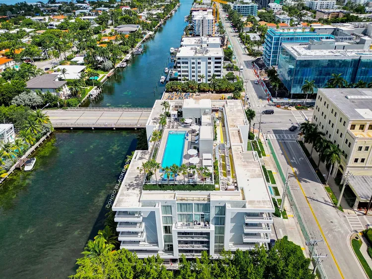 The Altair Bay Harbor image #3