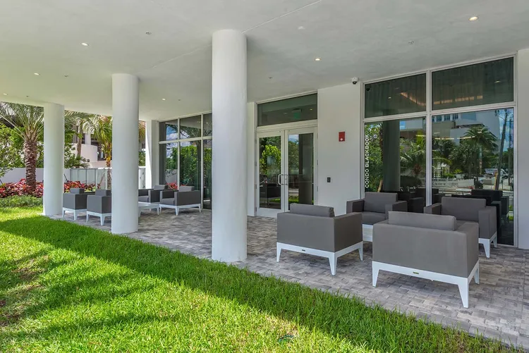 321 at Water’s Edge image #7