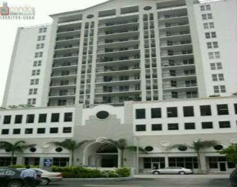 Gables Park Tower image #1