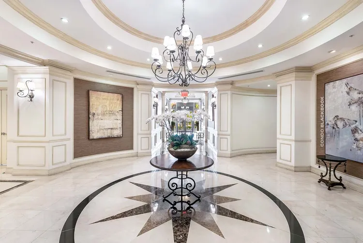 Ponce Tower image #2