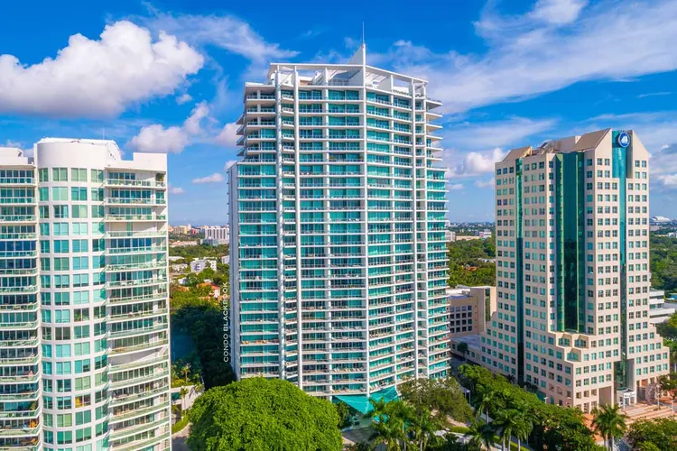 Grovenor House image #11