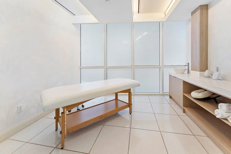 Trump Palace image #7