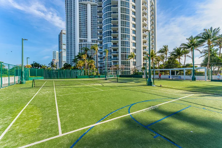 Trump Palace image #15