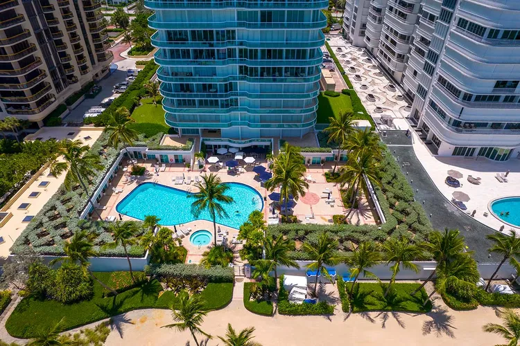 Palace at Bal Harbour image #3