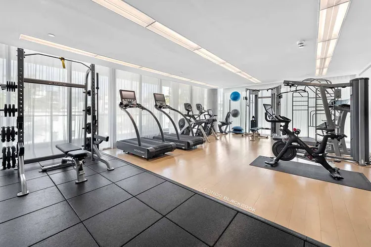 321 Ocean Drive image #8