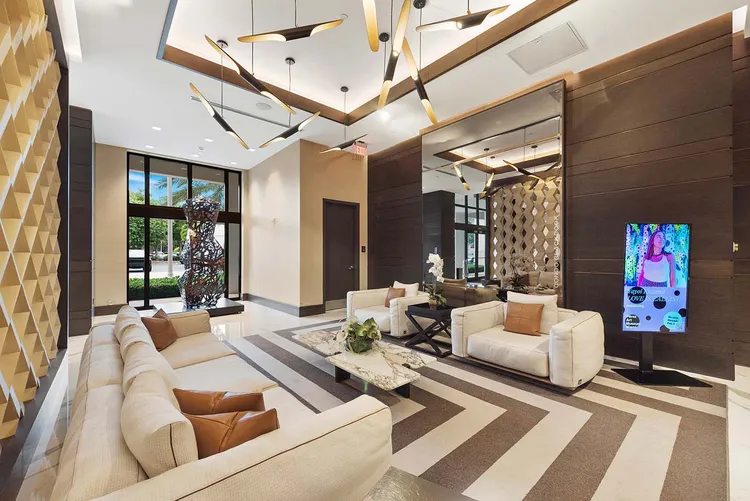 Merrick Manor image #6