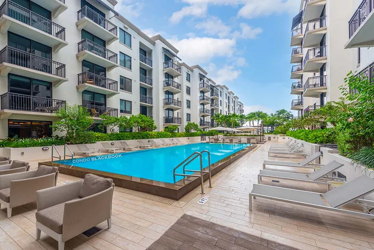 Merrick Manor image #11