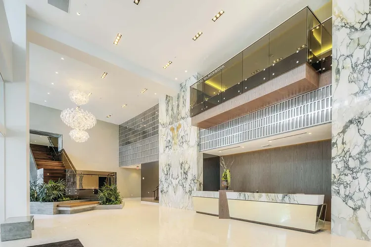 Paramount Bay image #19