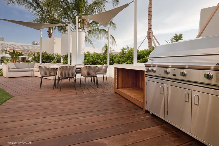 Paramount Bay image #11