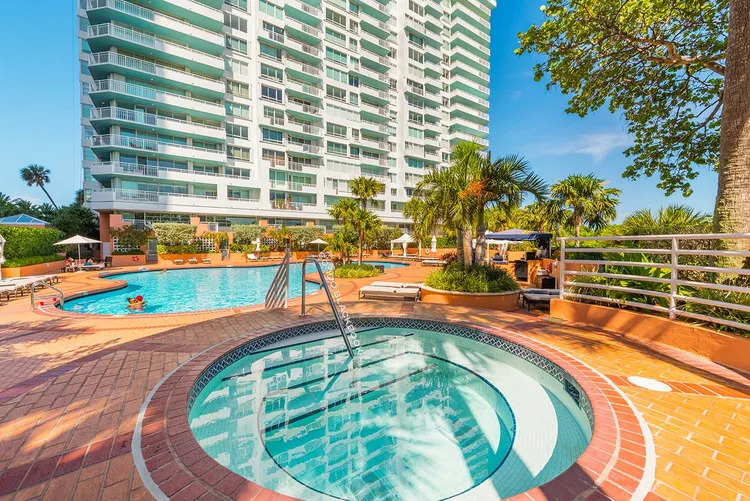 Portofino Tower image #13