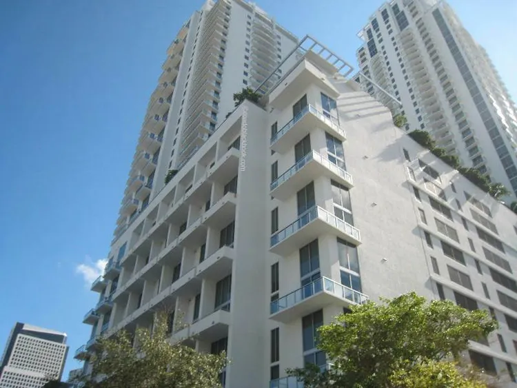 Avenue 1060 Brickell image #3
