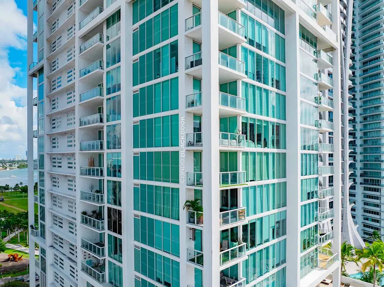 Ten Museum Park image #13