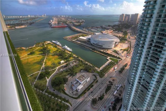 Ten Museum Park #4602 image #17