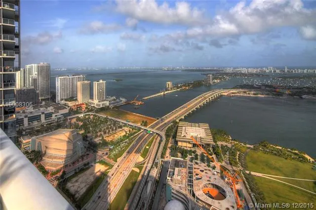 Ten Museum Park #4602 image #19