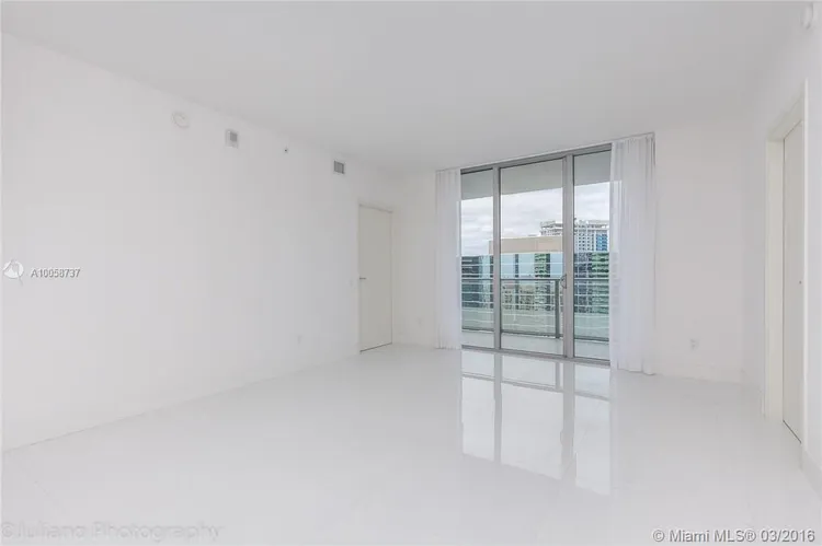 Brickell House #3108 image #8