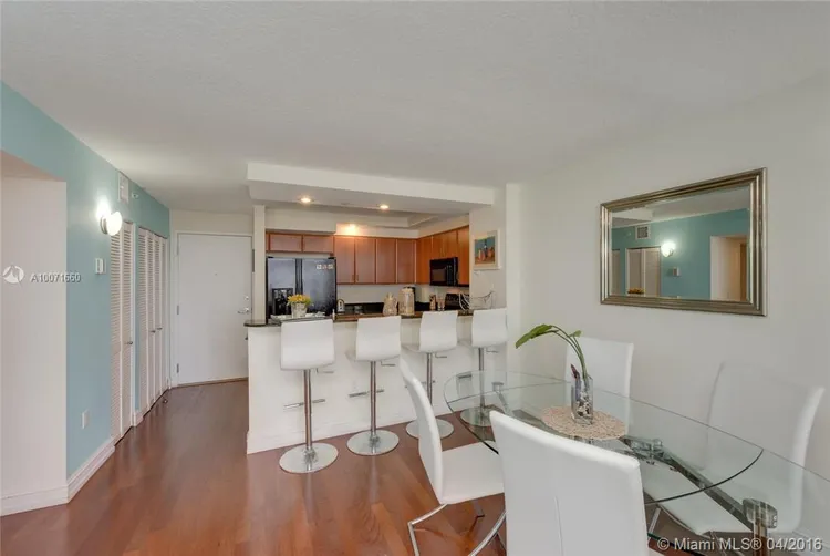 The Collins #603 image #7