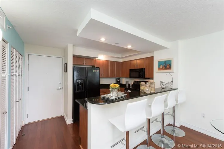 The Collins #603 image #8