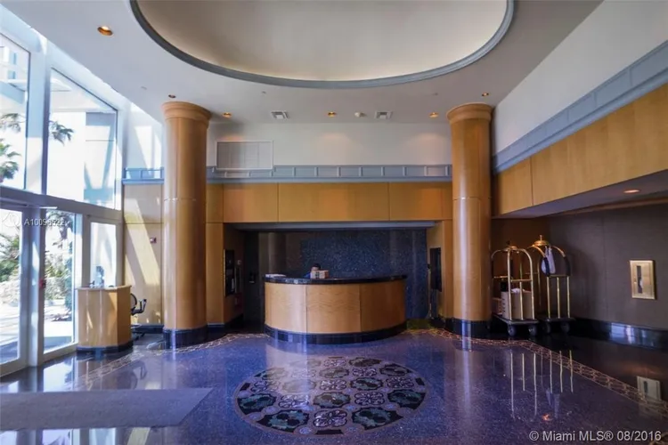 Capobella #703 image #30