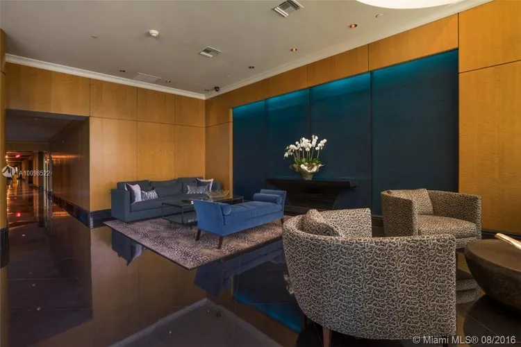 Capobella #703 image #31