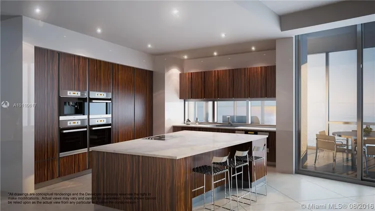 Porsche Design Tower #5601 image #12