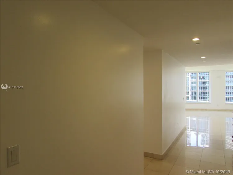 Carbonell #604 image #12