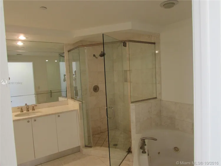 Carbonell #604 image #13