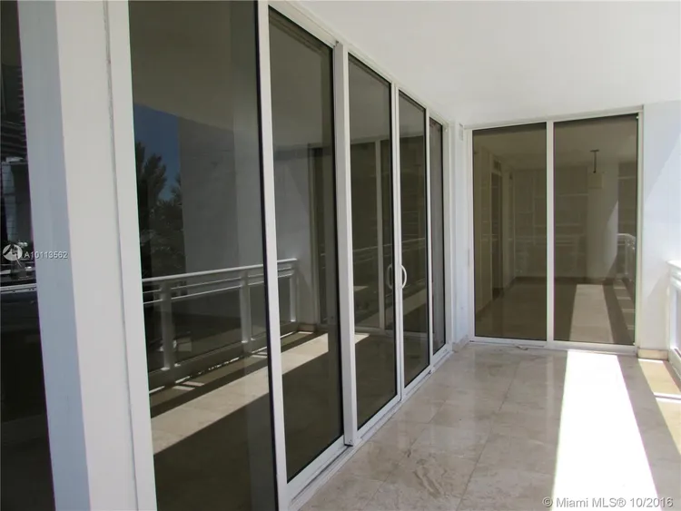 Carbonell #604 image #15