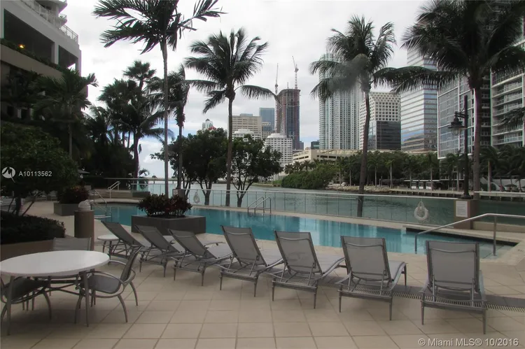 Carbonell #604 image #24