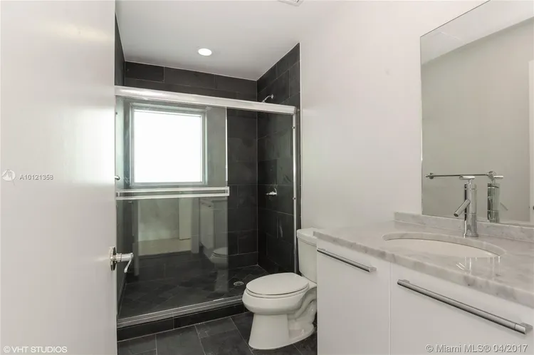 900 Biscayne Bay #2902 image #9