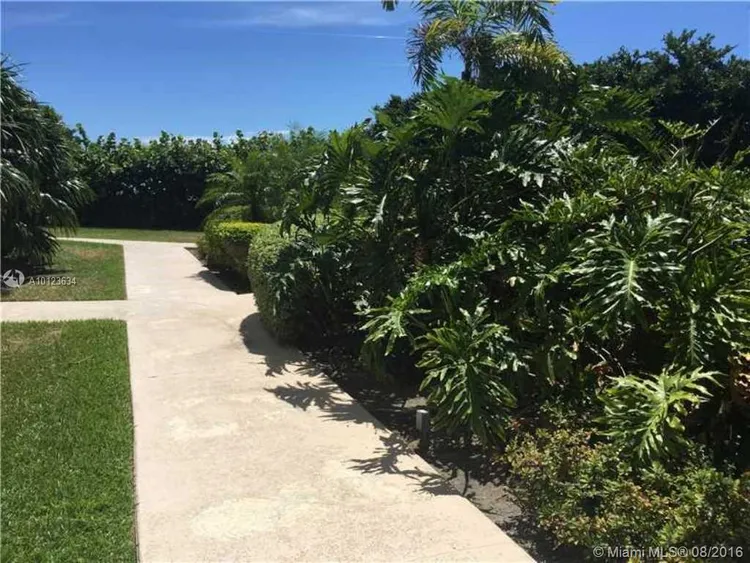 Sands of Key Biscayne #9C image #14