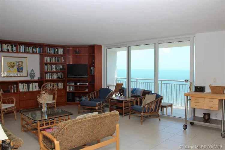 Sands of Key Biscayne #9C image #7