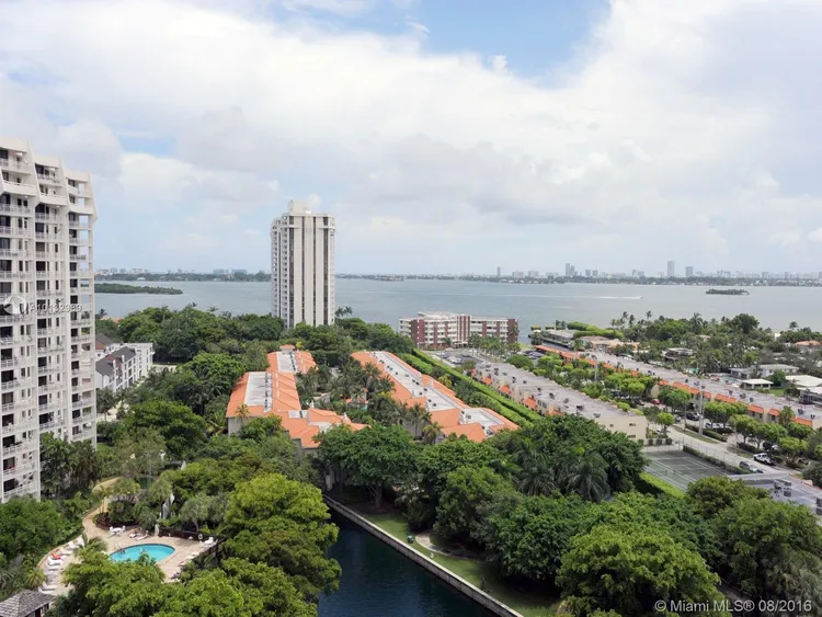 Towers of Quayside Condo #2 #1601 image #16