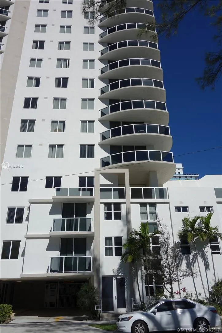 23 Biscayne #507 image #10