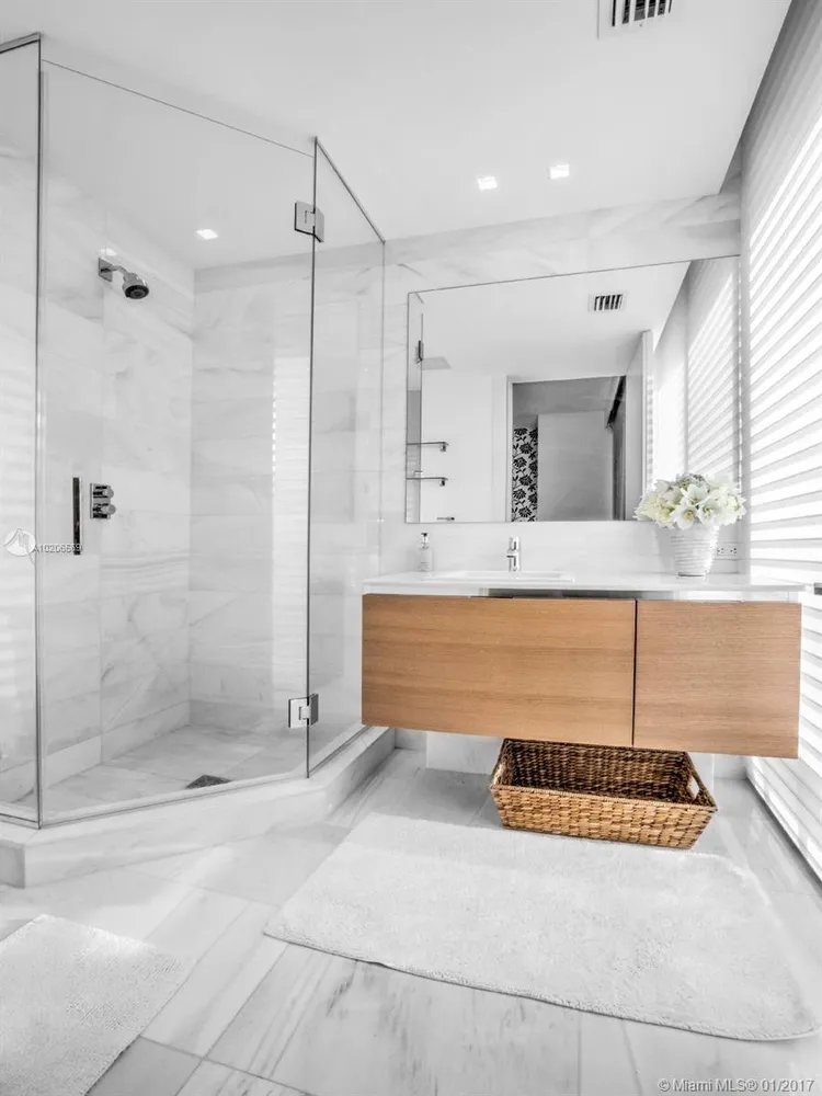 Regalia #31 image #15