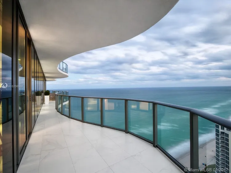 Regalia #31 image #16