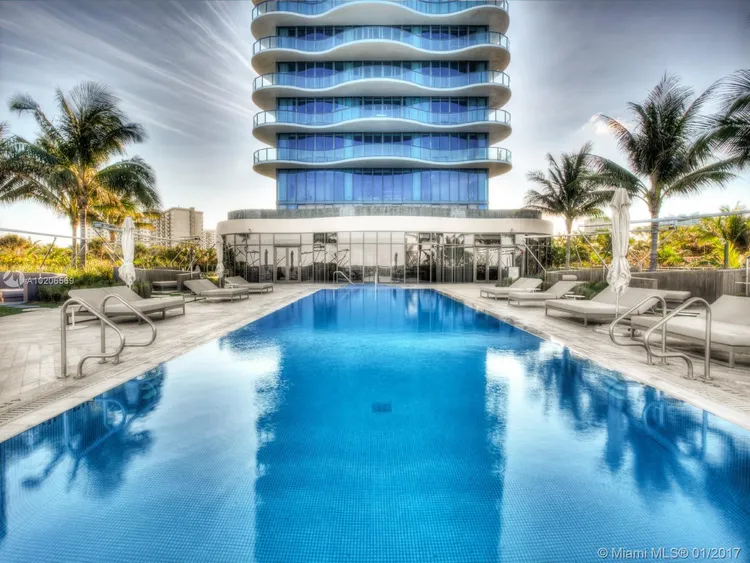 Regalia #31 image #19