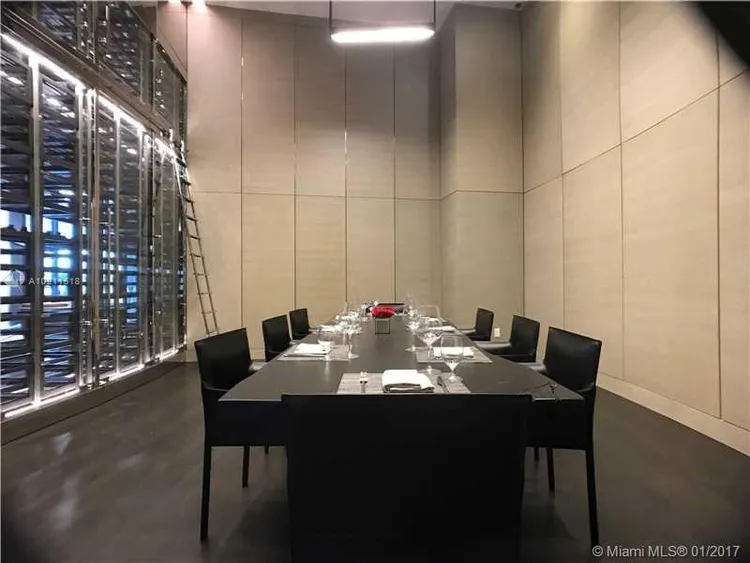 Porsche Design Tower #3705 image #11