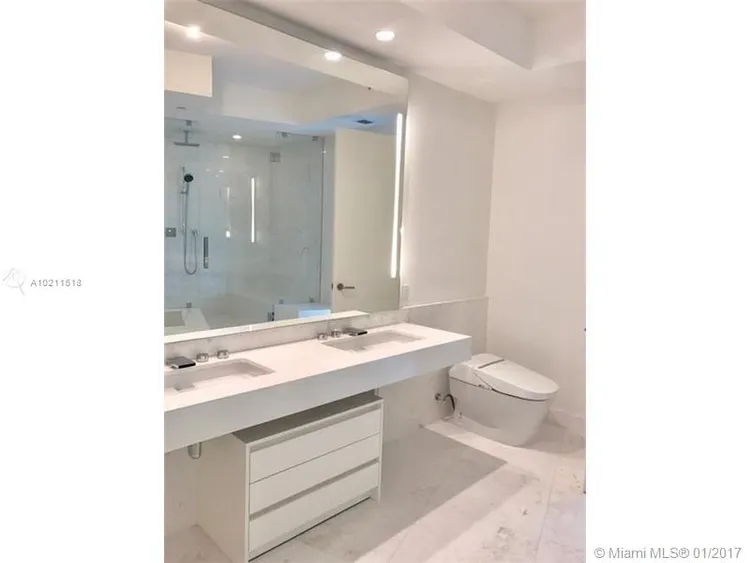 Porsche Design Tower #3705 image #19