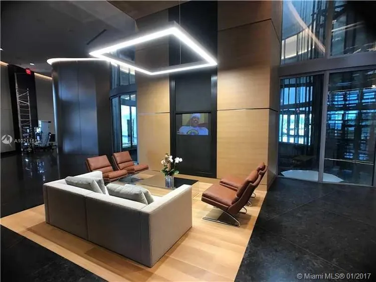 Porsche Design Tower #3705 image #7