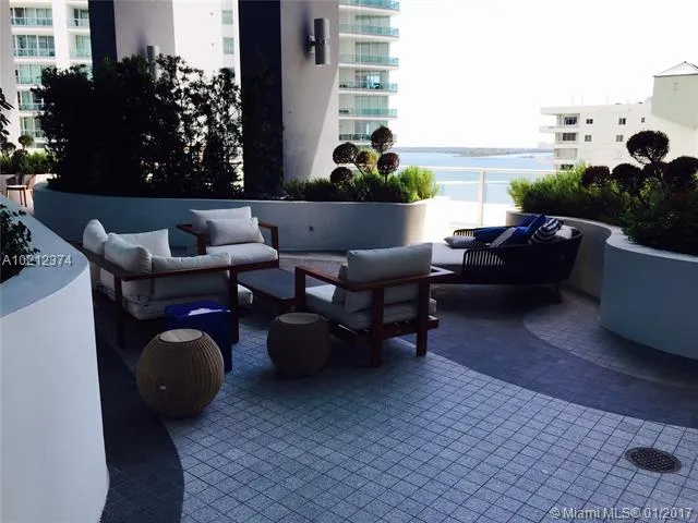 Brickell House #2402 image #14